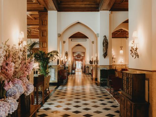 Badrutts-Palace-Hotel-St.Moritz-Summer-Le-Grand-Hall-Mark-Anthony-Fox-41.jpg