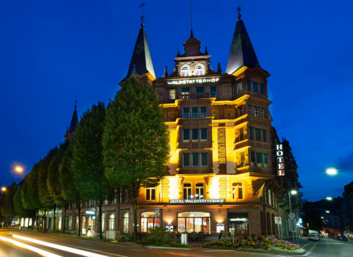 Hotel Waldstätterhof Luzern.png