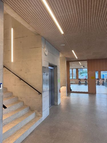 Gymnasium Thun 3.JPG
